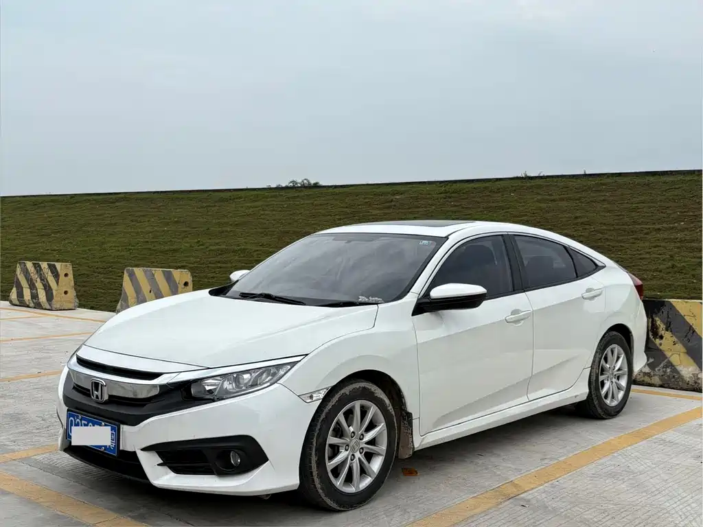 Honda Civic 2017 — фото 1