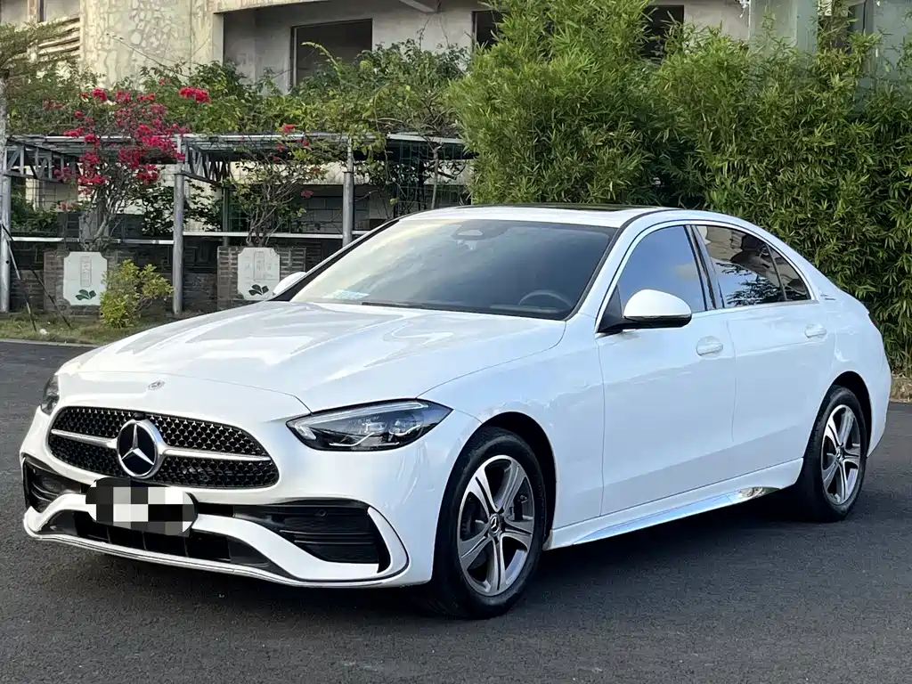 Mercedes-Benz C-Class 2022 — фото 2
