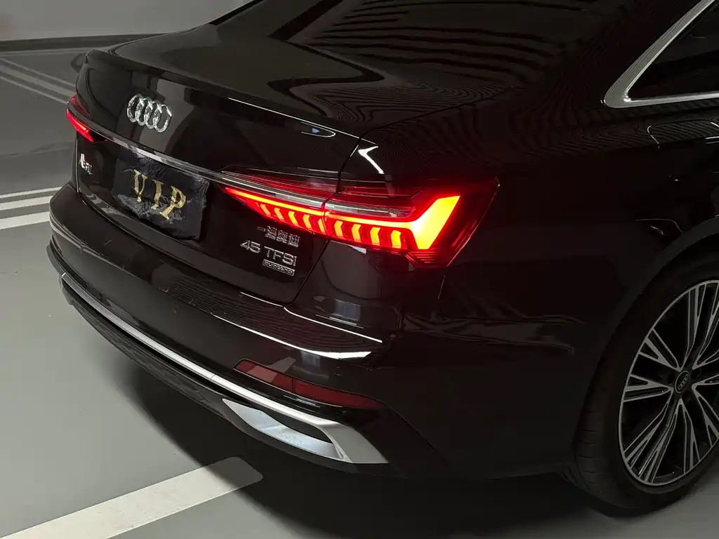 Audi A6L 2025 — фото 26