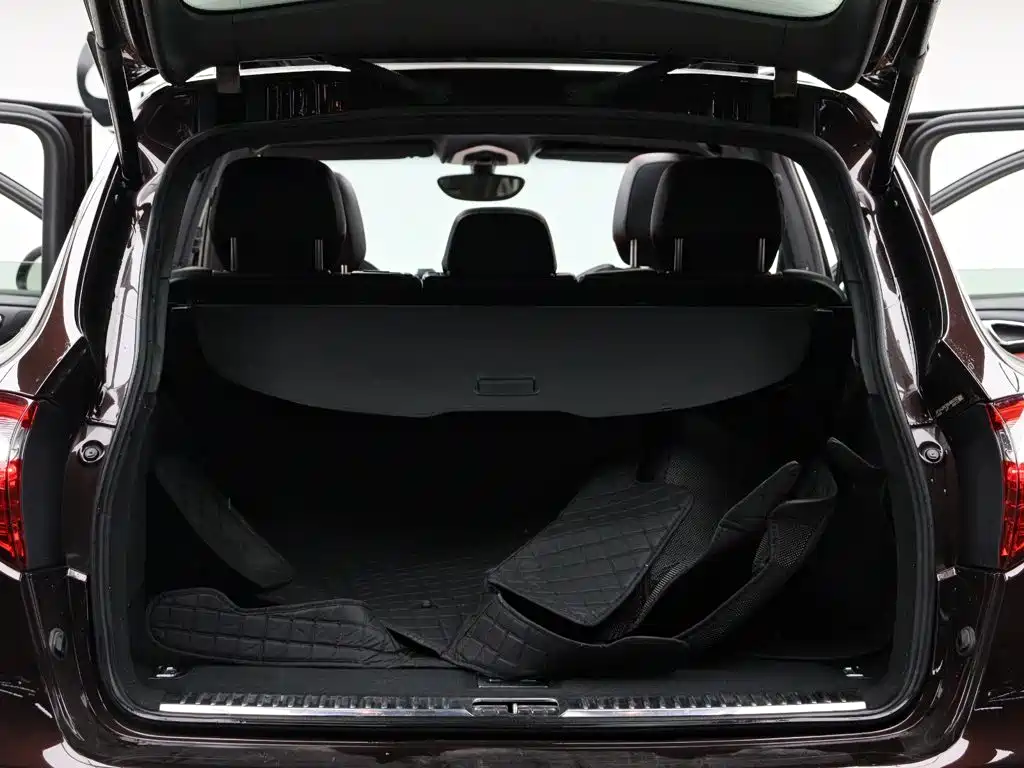 Porsche Cayenne 2016 — фото 13