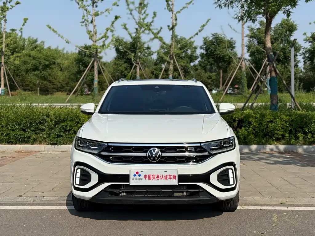 Volkswagen T-Roc 2024 — фото 2