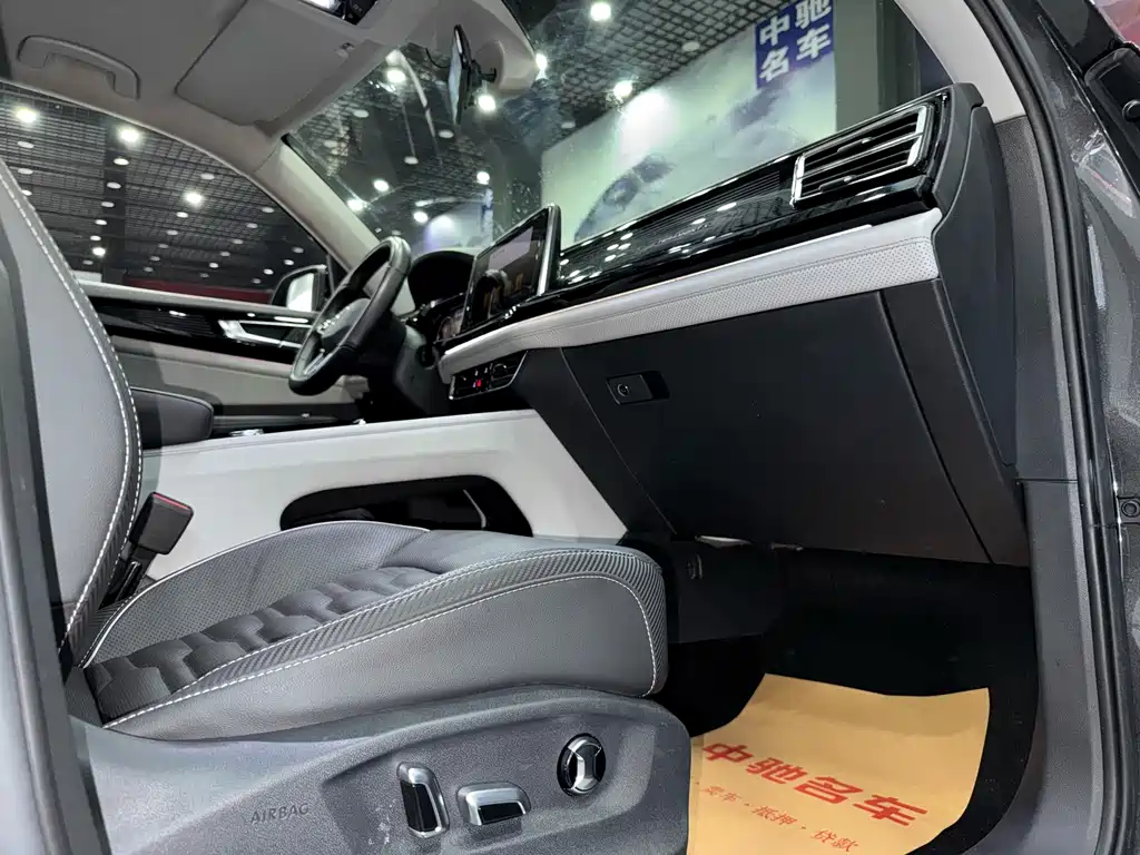 Volkswagen Teramont 2023 — фото 23