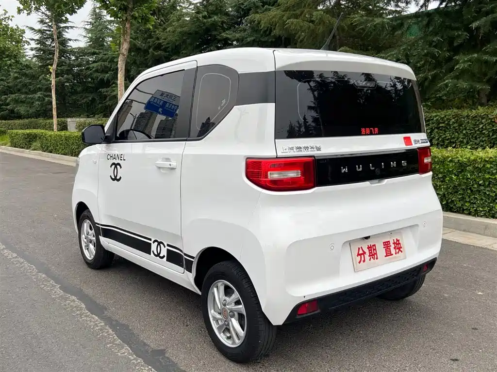 Wuling MINIEV 2020 — фото 13