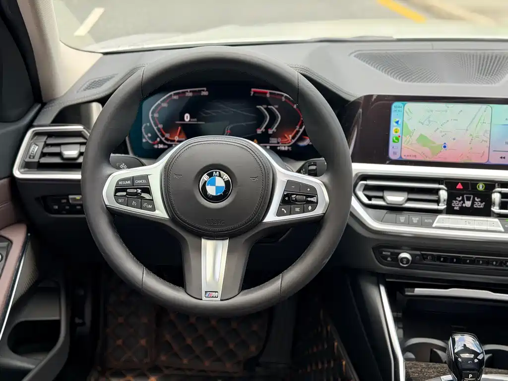 BMW 3 Series 2021 — фото 10