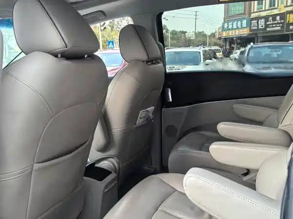 Buick GL8 2020