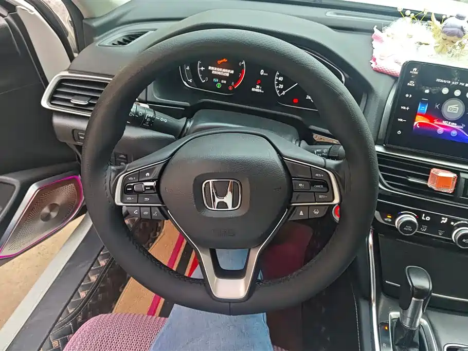 Honda Accord 2023 — фото 15