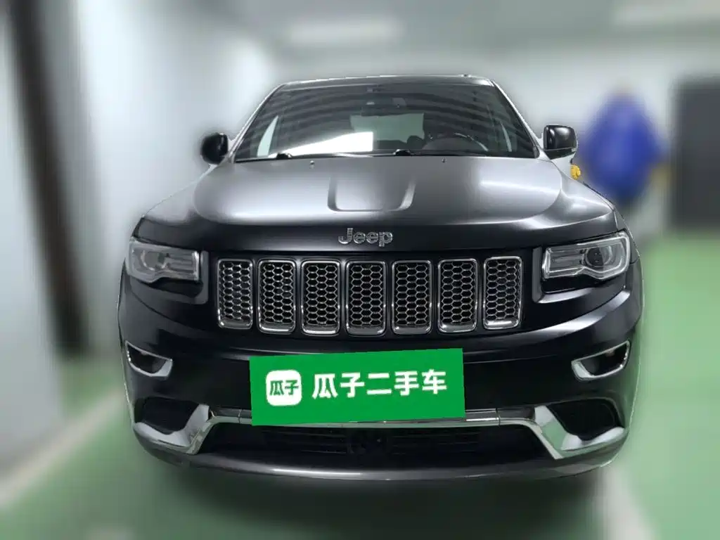Jeep Grand Cherokee 2014 — фото 24