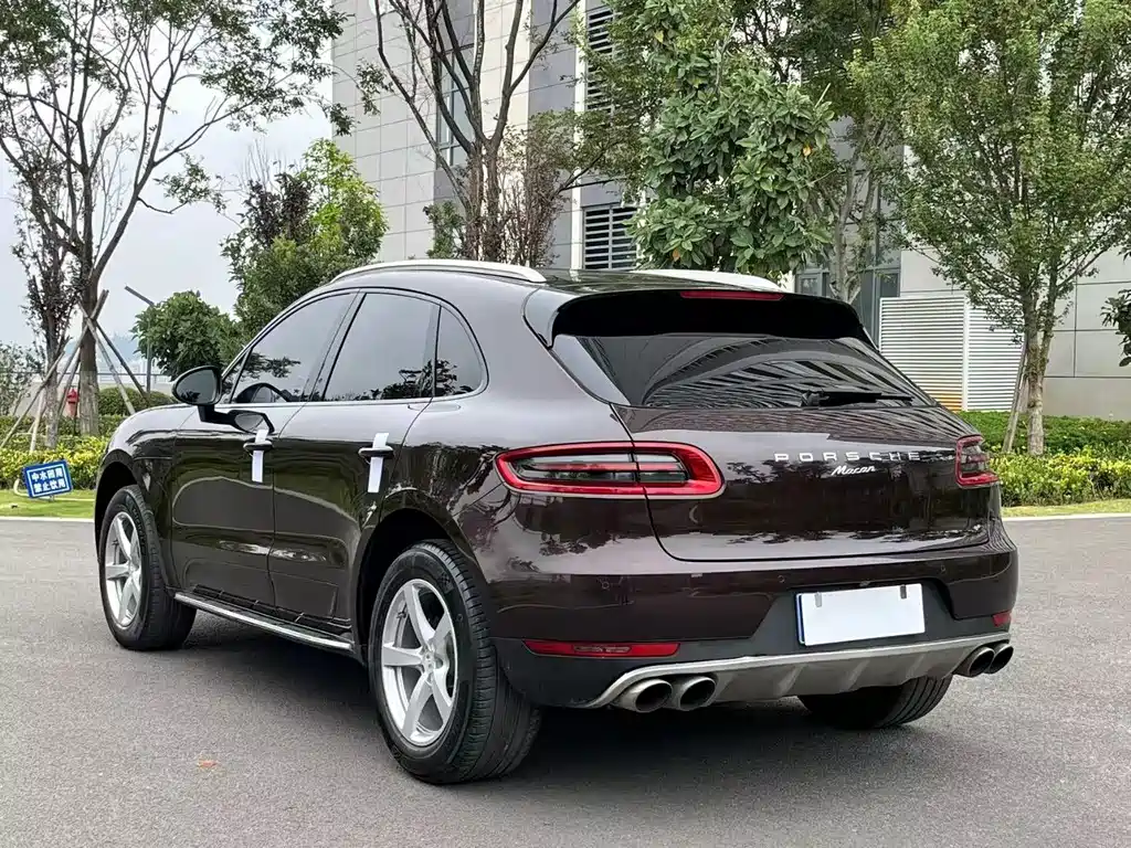 Porsche Macan 2017 — фото 7