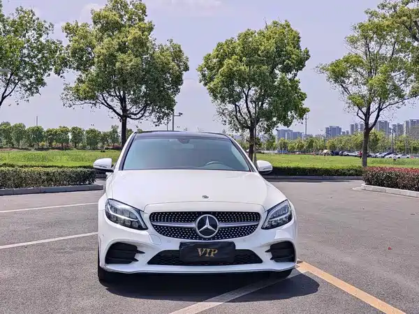 Mercedes-Benz C-Class 2020