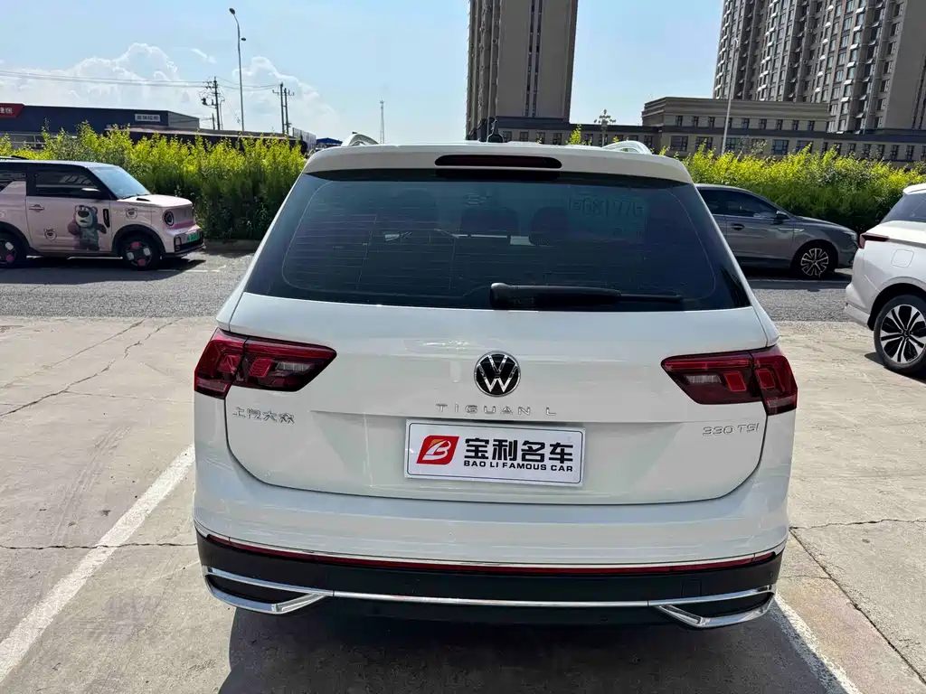 Volkswagen Tiguan L 2024