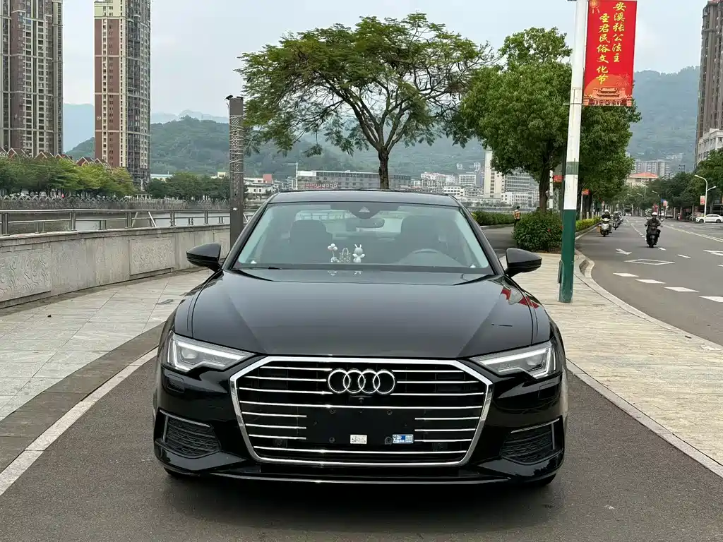 Audi A6L 2021 — фото 2