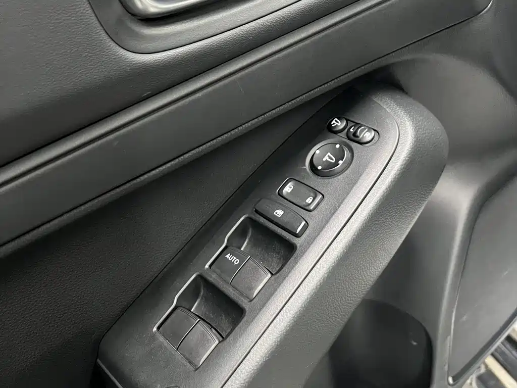 Honda Vezel 2023 — фото 12
