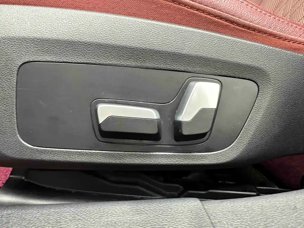 BMW 3 Series 2022 — фото 11
