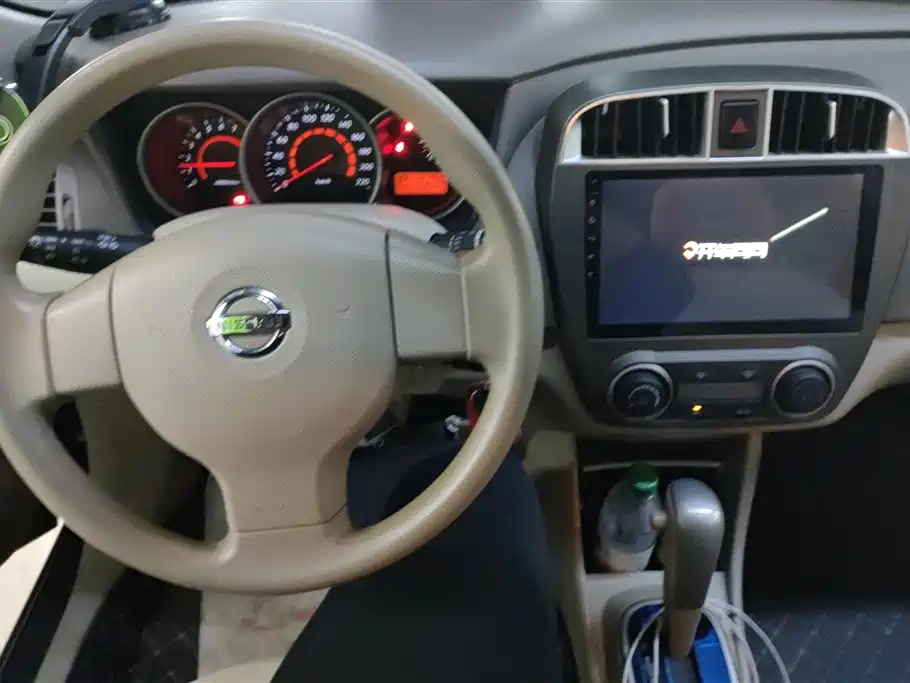 Nissan Sylphy 2015 — фото 12