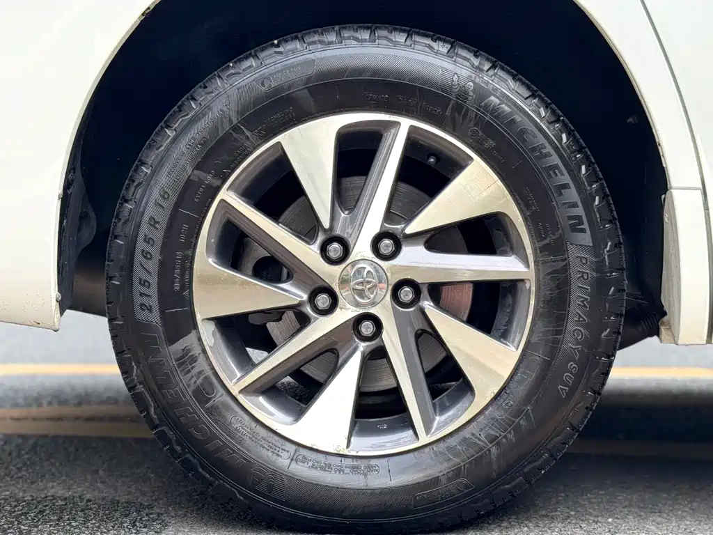 Toyota Alphard 2014 — фото 18