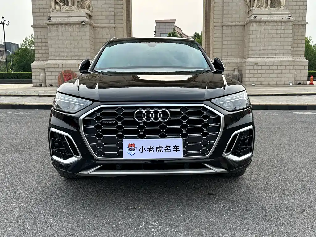 Audi Q5L 2021 — фото 2