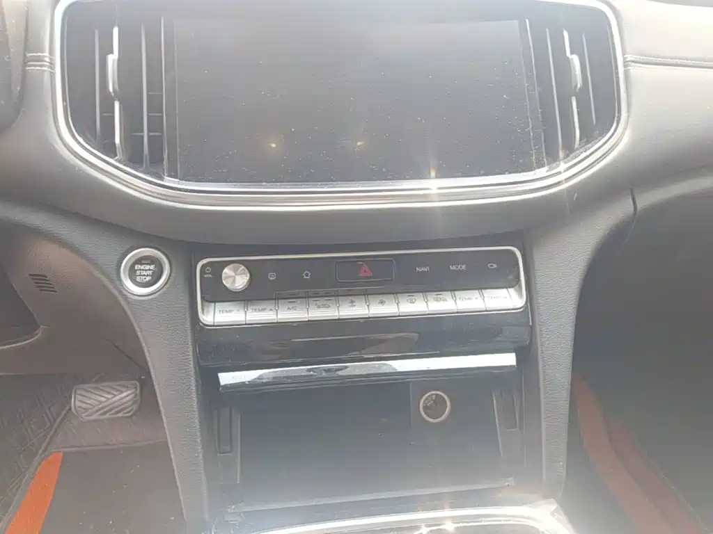 GAC Trumpchi GS8 2021 — фото 13