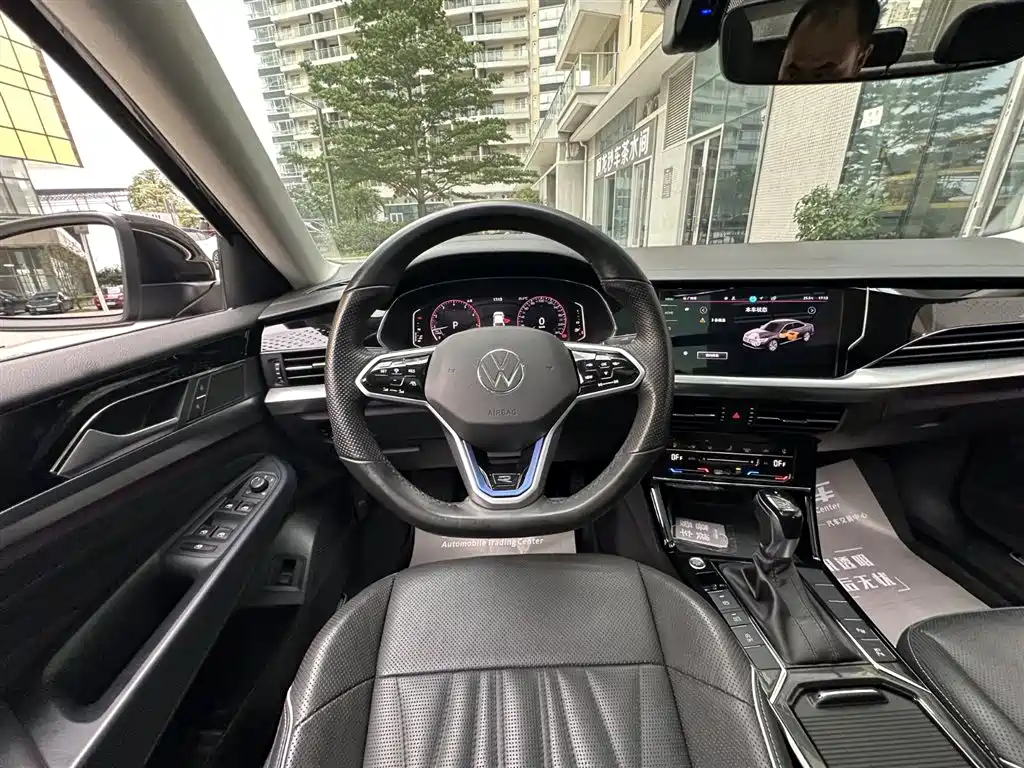 Volkswagen Passat 2023 — фото 22