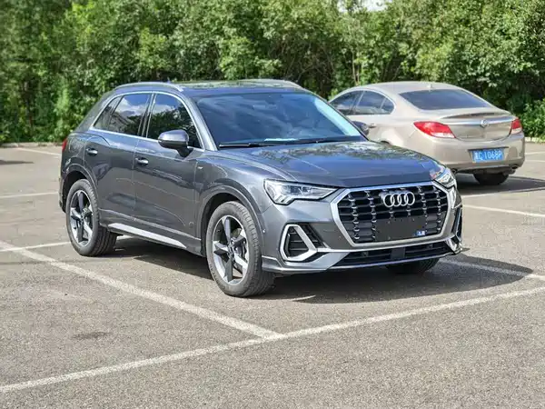 Audi Q3 2022