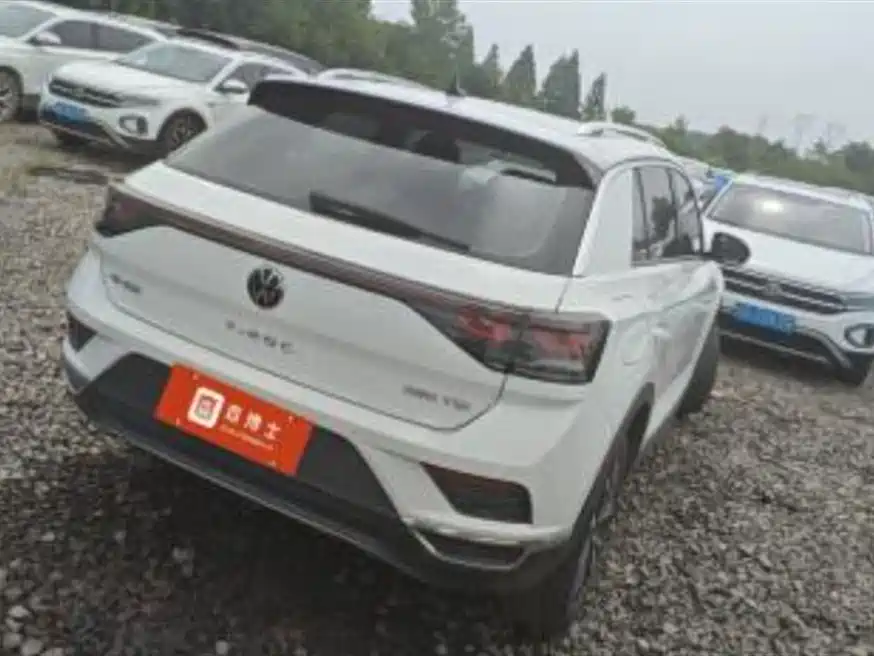 Volkswagen T-Roc 2024