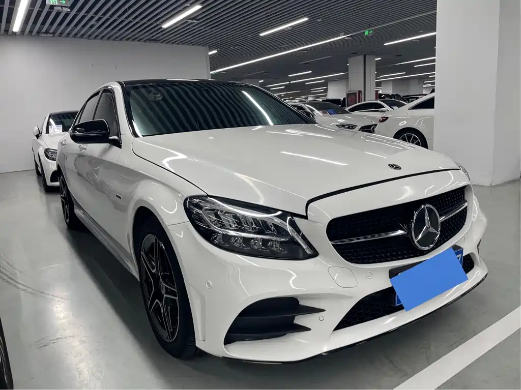 Mercedes-Benz C-Class 2021