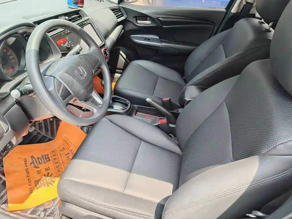 Honda Fit 2018 — фото 13