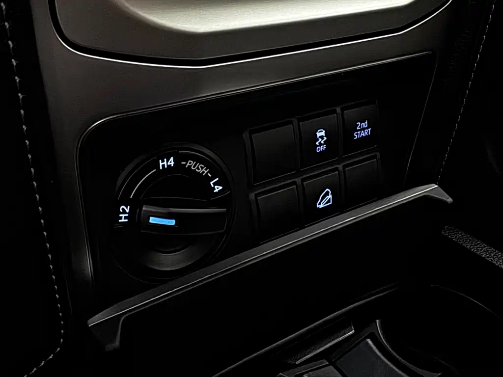 Toyota Prado 2018 — фото 18