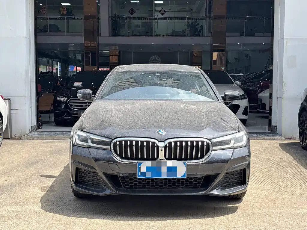 BMW 5 Series 2023