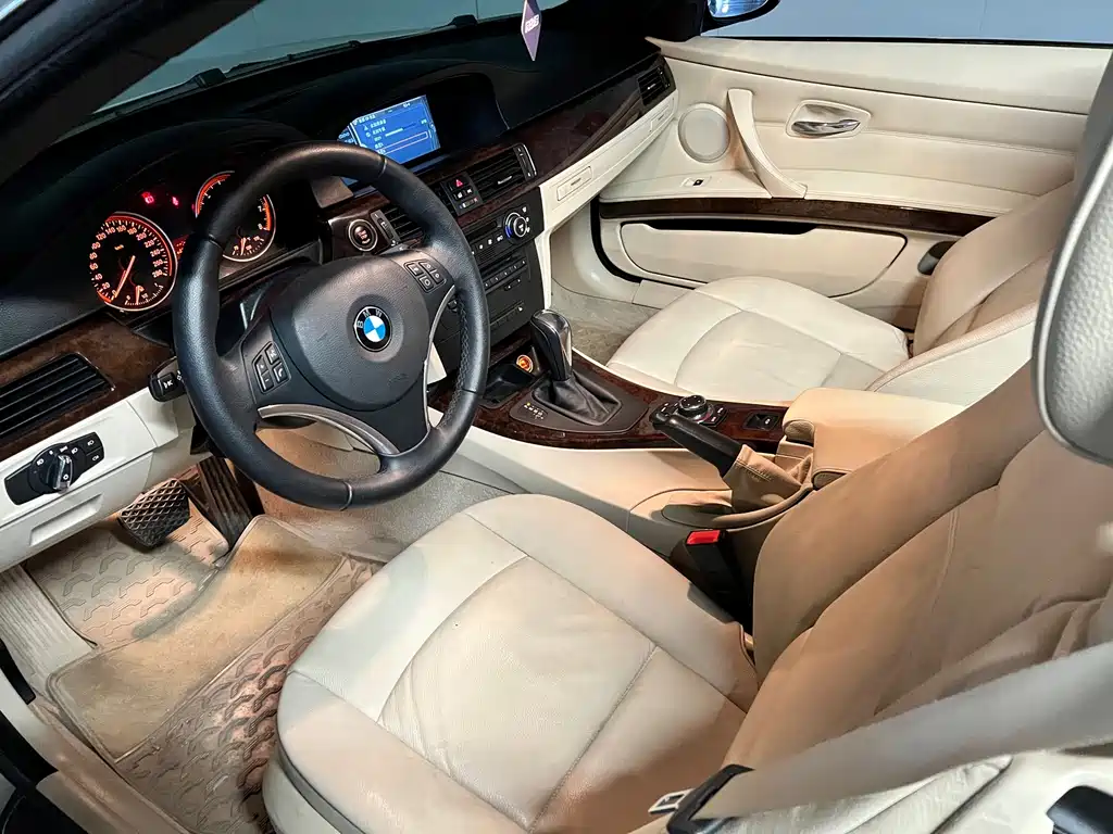 BMW 3 Series 2009 — фото 10
