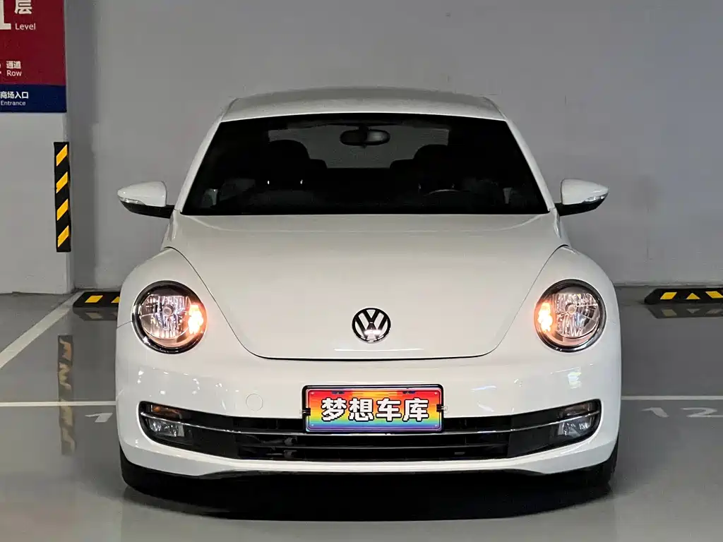 Volkswagen Beetle 2015