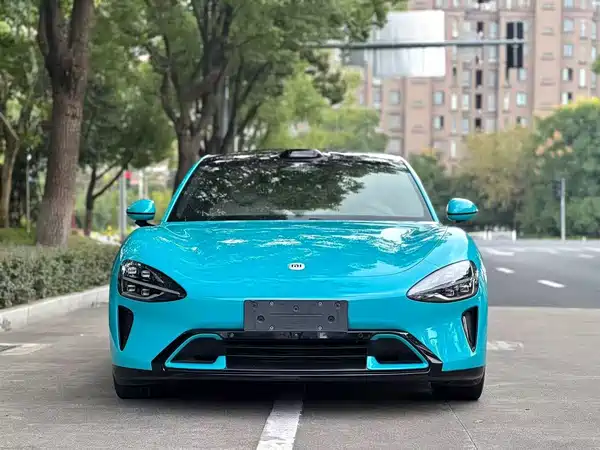 Xiaomi SU7 2025