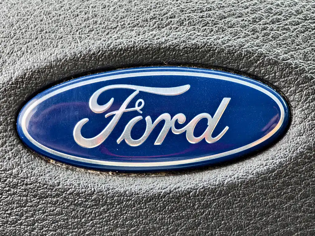 Ford Fiesta 2014 — фото 29