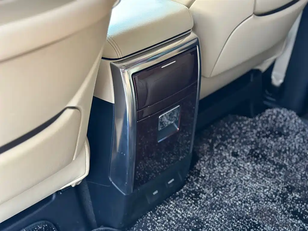 Toyota Alphard 2016 — фото 15