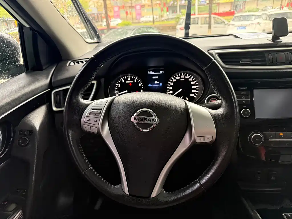 Nissan Qashqai 2018 — фото 7