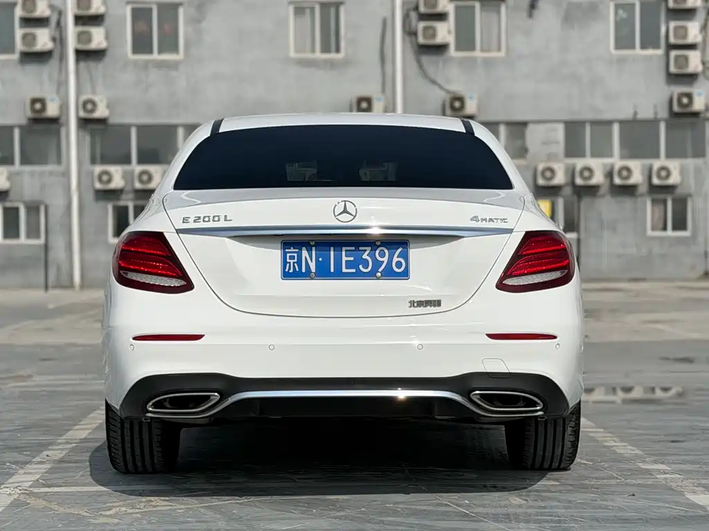 Mercedes-Benz E-Class 2017 — фото 4