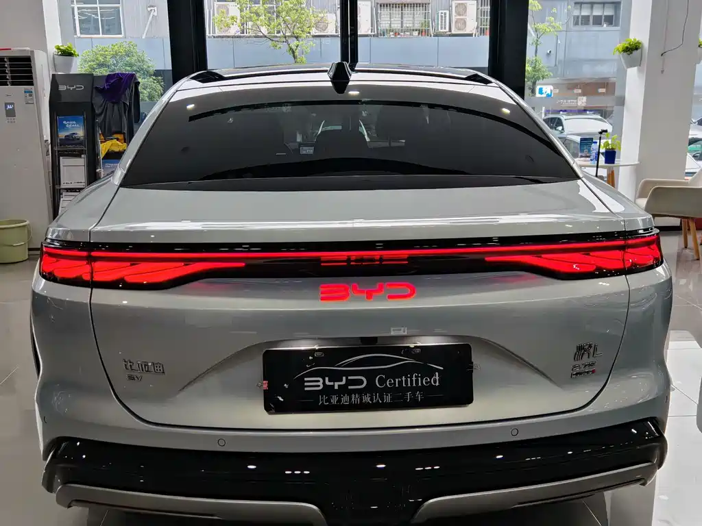 BYD Han L 2025 — фото 15