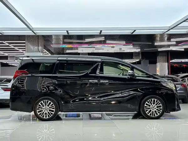 Toyota Alphard 2017