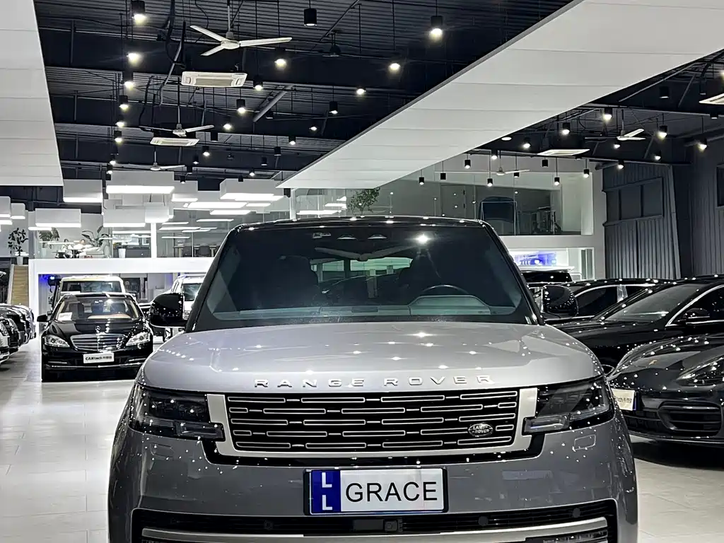 Land Rover Range Rover 2023 — фото 2