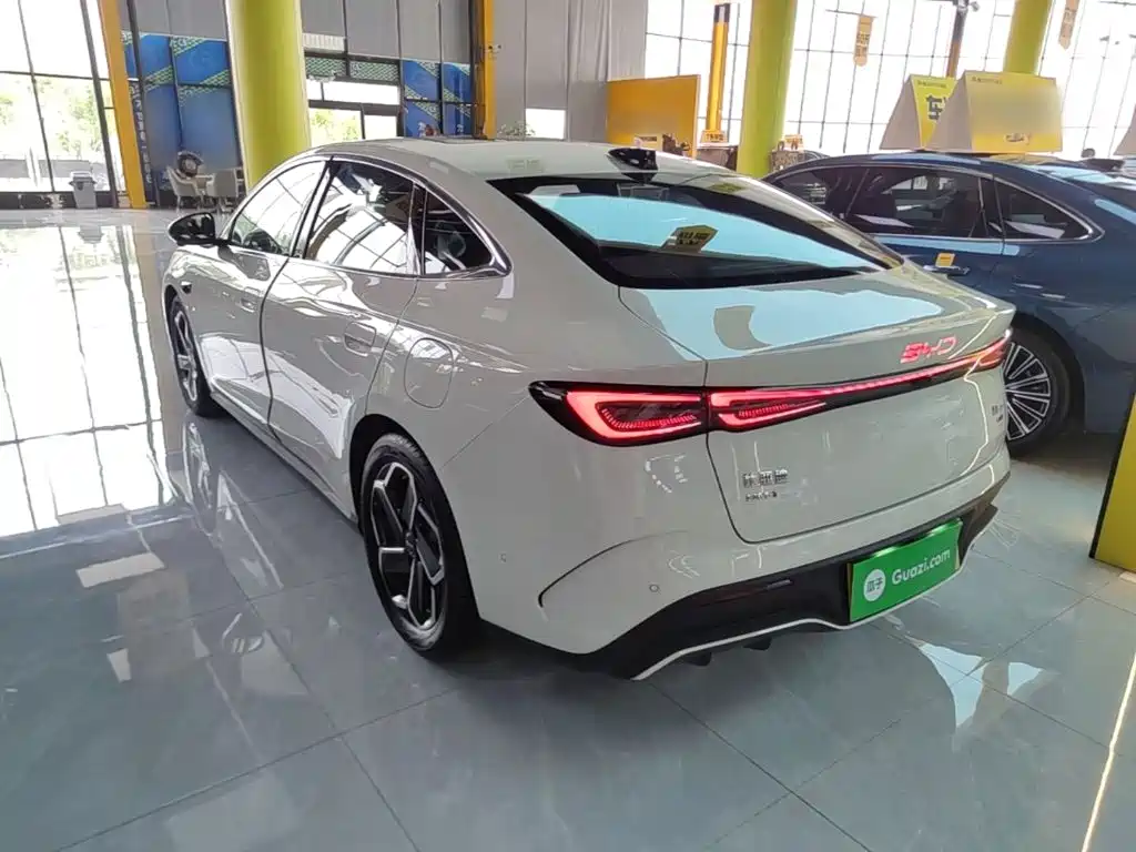 BYD Seal 06 2025