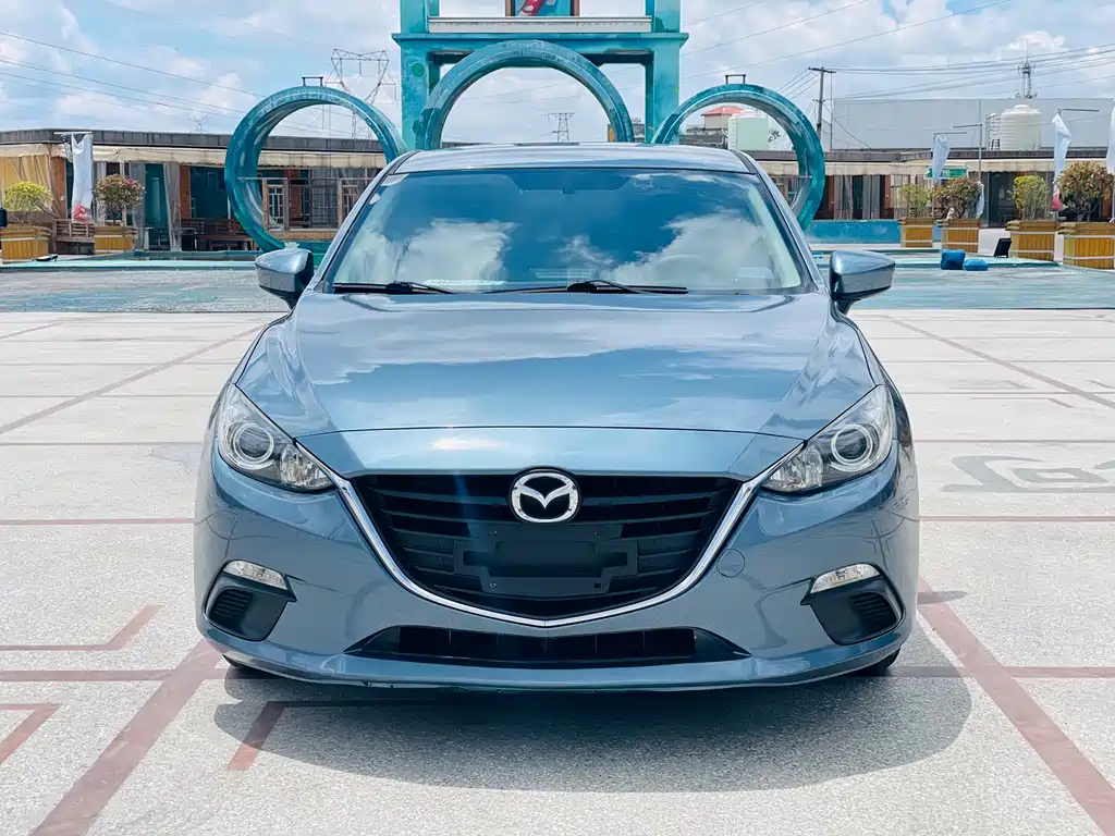 Mazda 3 Angkesela 2015
