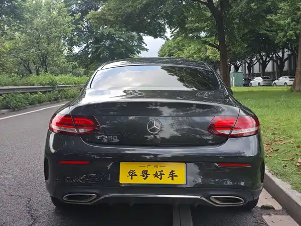Mercedes-Benz C-Class 2020