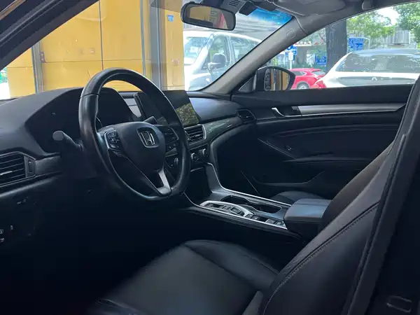 Honda Accord 2022