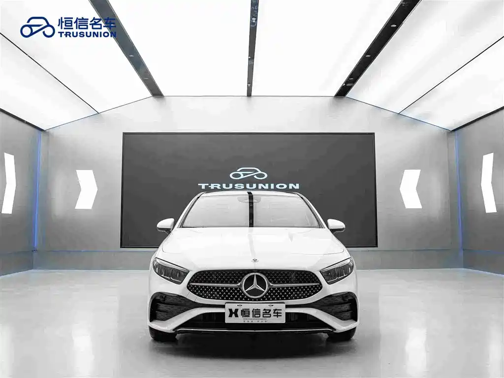 Mercedes-Benz A-Class 2023