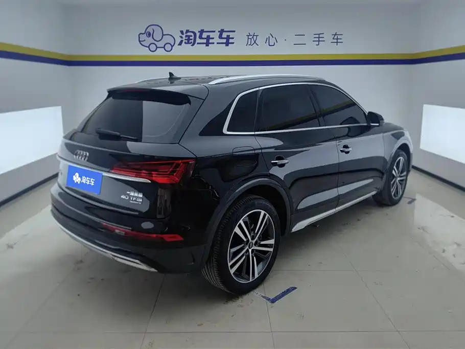 Audi Q5L 2023 — фото 3