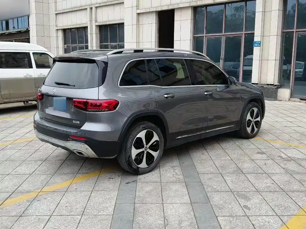 Mercedes-Benz GLB 2023 — фото 7