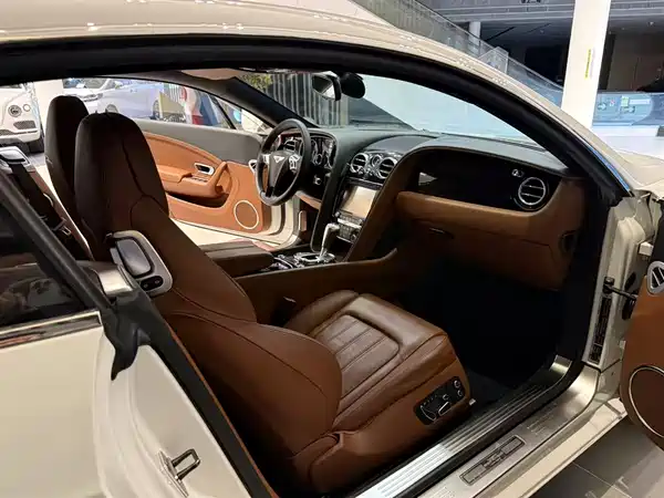 Bentley Continental 2012