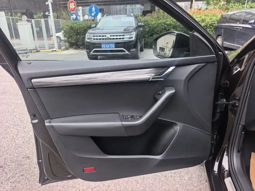 Skoda Octavia 2016 — фото 23
