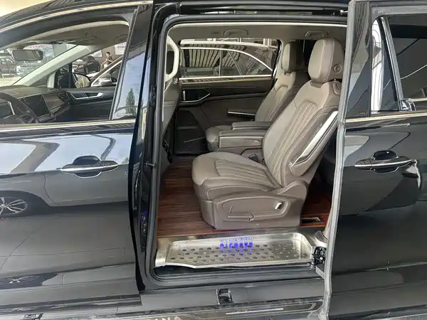 Volkswagen Viloran 2022