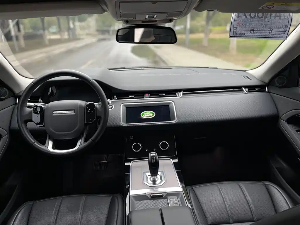 Land Rover Evoque 2020 — фото 13