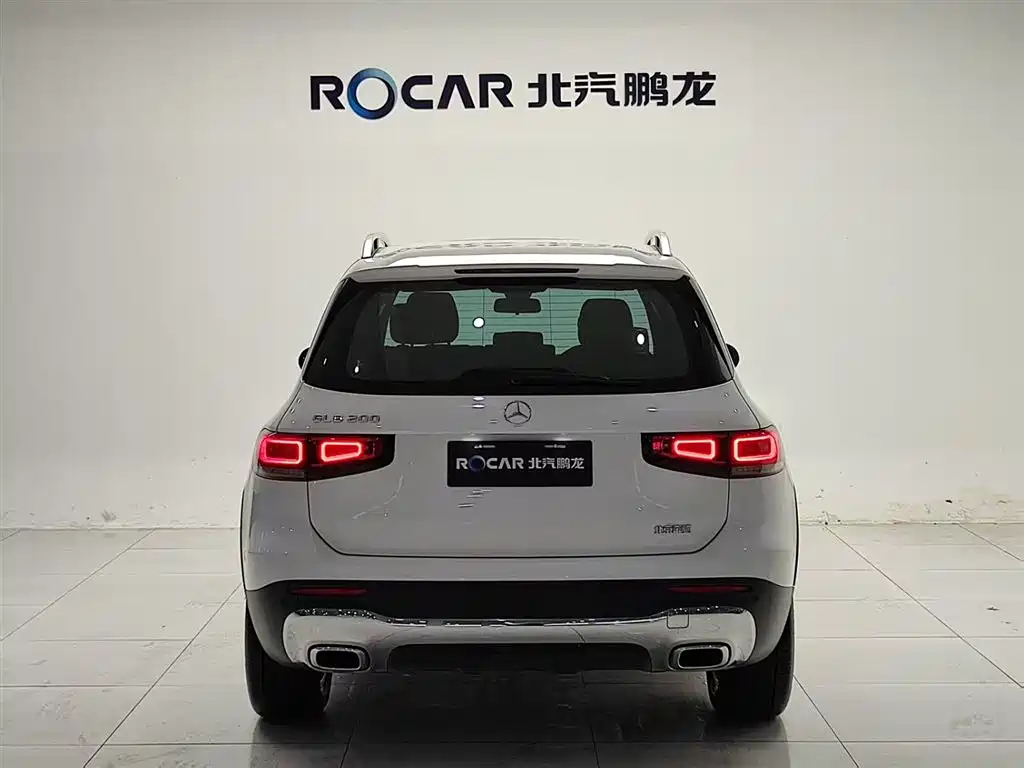 Mercedes-Benz GLB 2023